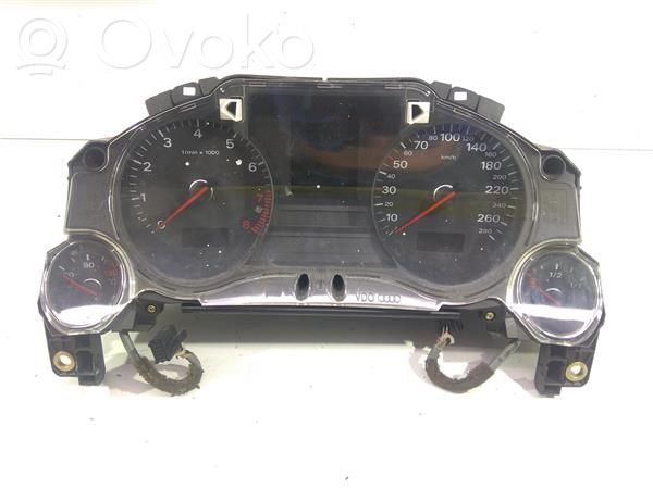 Audi A8 S8 D3 4E Speedometer (instrument cluster) 
