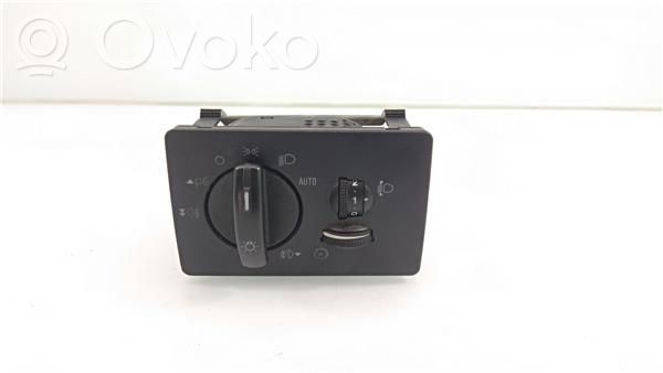Ford Kuga I Interruptor de luz 