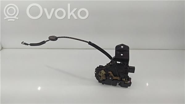 Volkswagen PASSAT B5 Etuoven lukko 