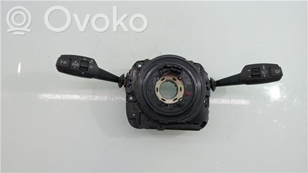 Light switch   696528801