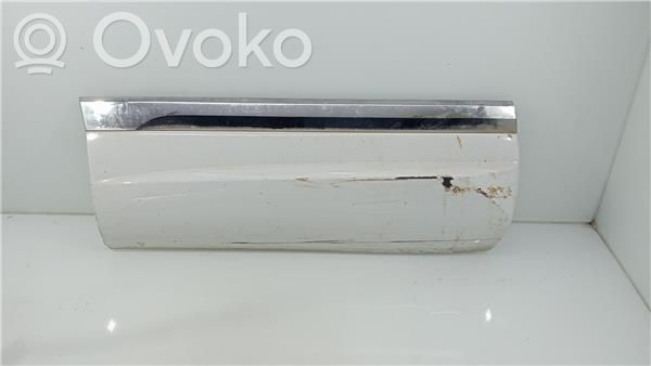 Volkswagen Touareg II Osłona tylnej klapy 