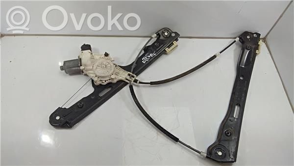 BMW 1 E81 E87 Elektriskais loga pacelšanas mehānisms bez motoriņa 