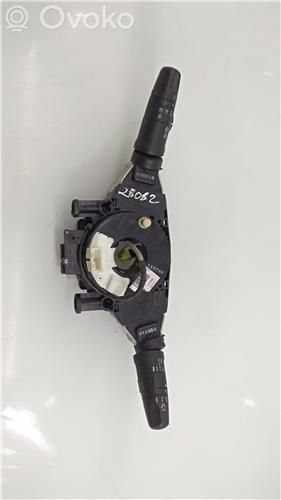 Interruptor de luz   JN1TCNT31U0204836