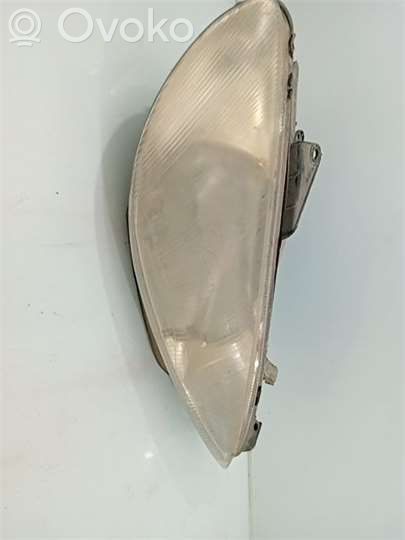 Peugeot 206 Phare frontale 