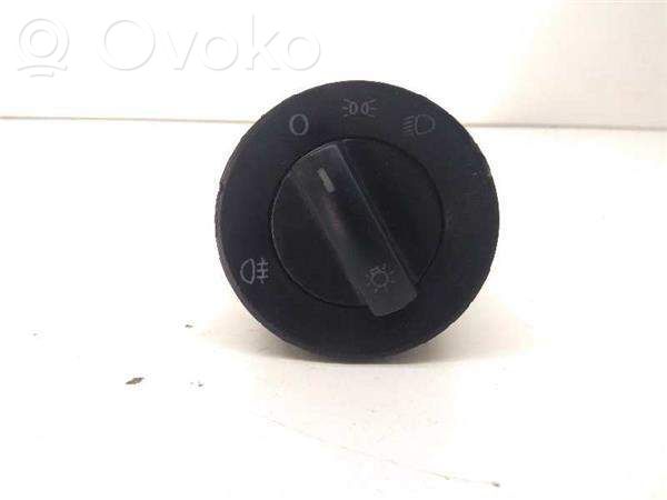 Volkswagen Polo Panel lighting control switch 