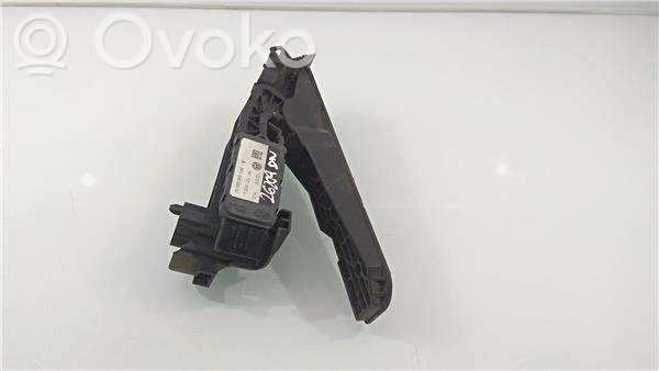 Audi A3 S3 8P Czujnik przyspieszenia 
