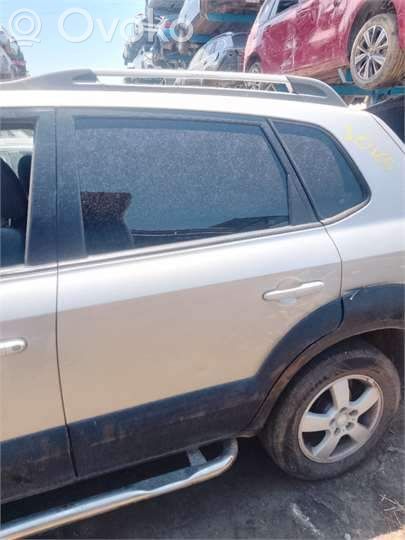 Hyundai Tucson JM Takaovi