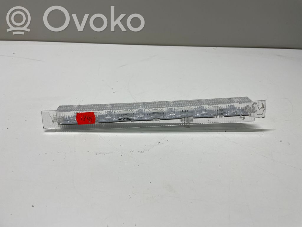BMW 3 F30 F35 F31 Papildu bremžu signāla lukturis 