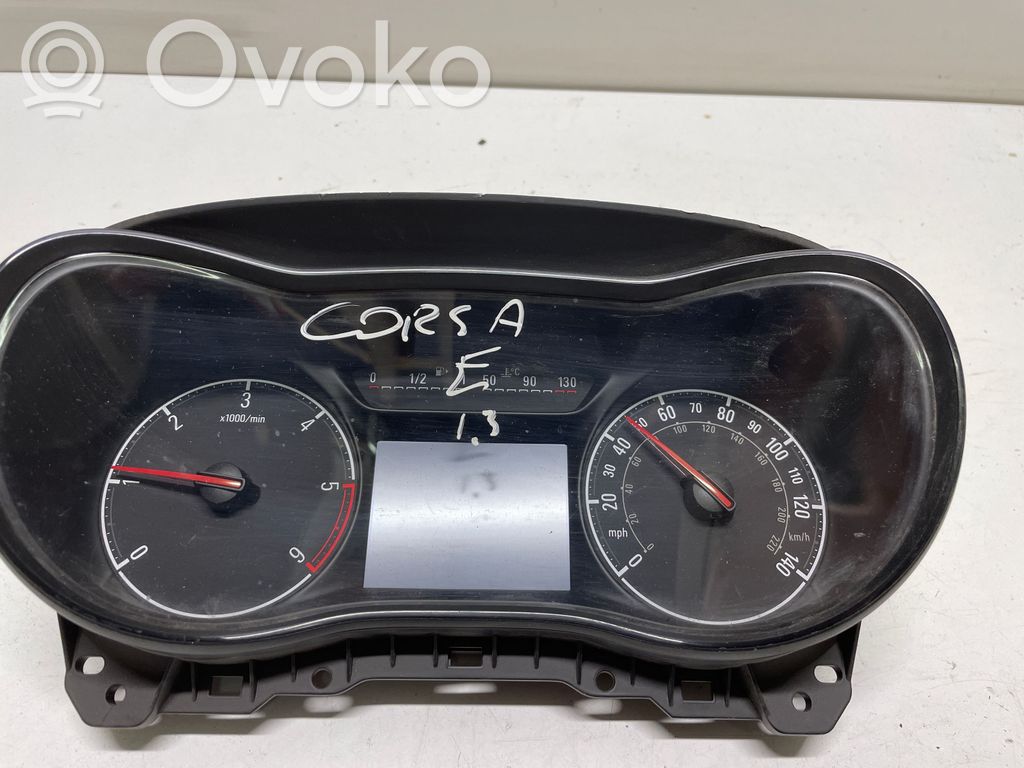 Opel Corsa E Speedometer (instrument cluster) 