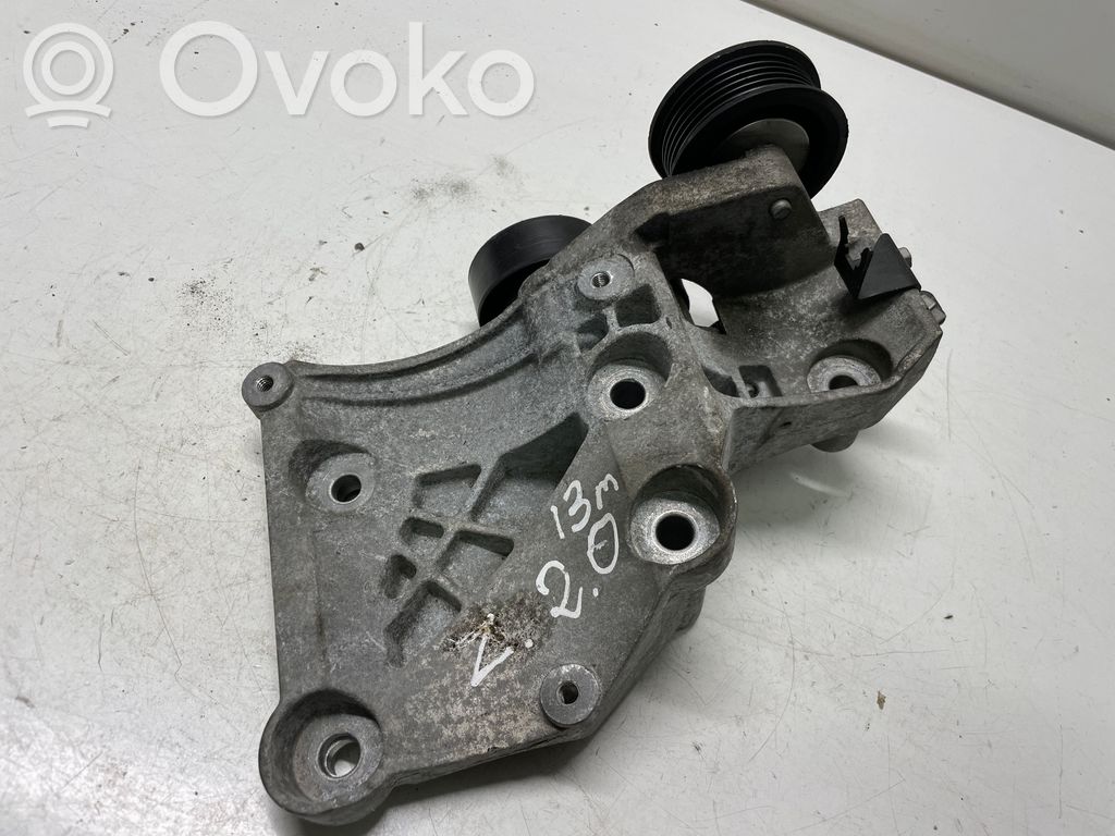 Opel Zafira C Other engine bay part 
