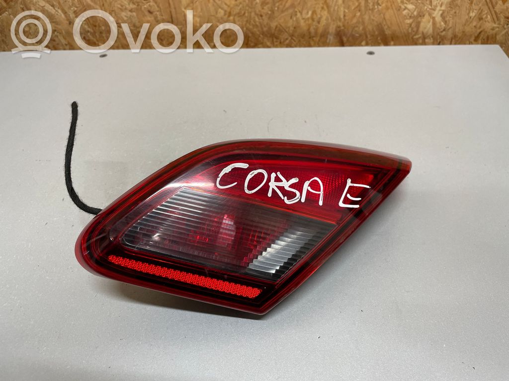 Opel Corsa E Tailgate rear/tail lights 
