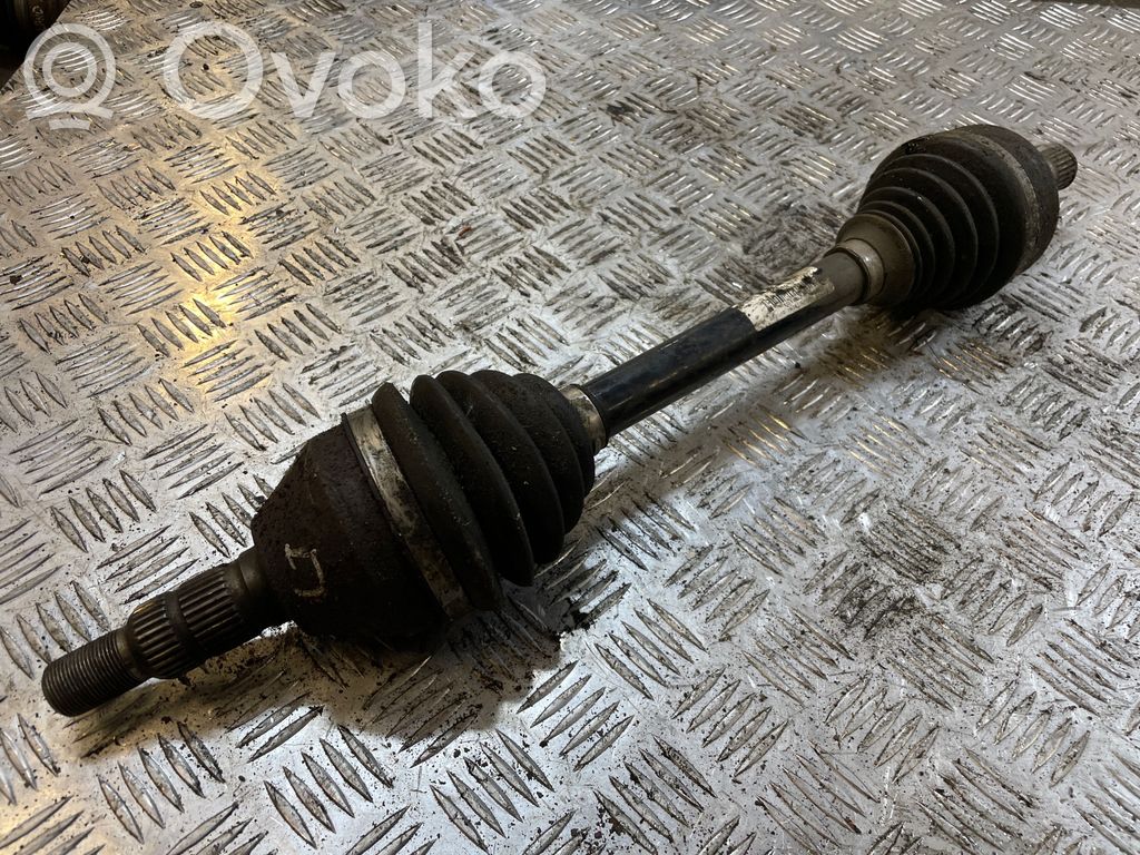 Opel Astra J Priekinis pusašis 