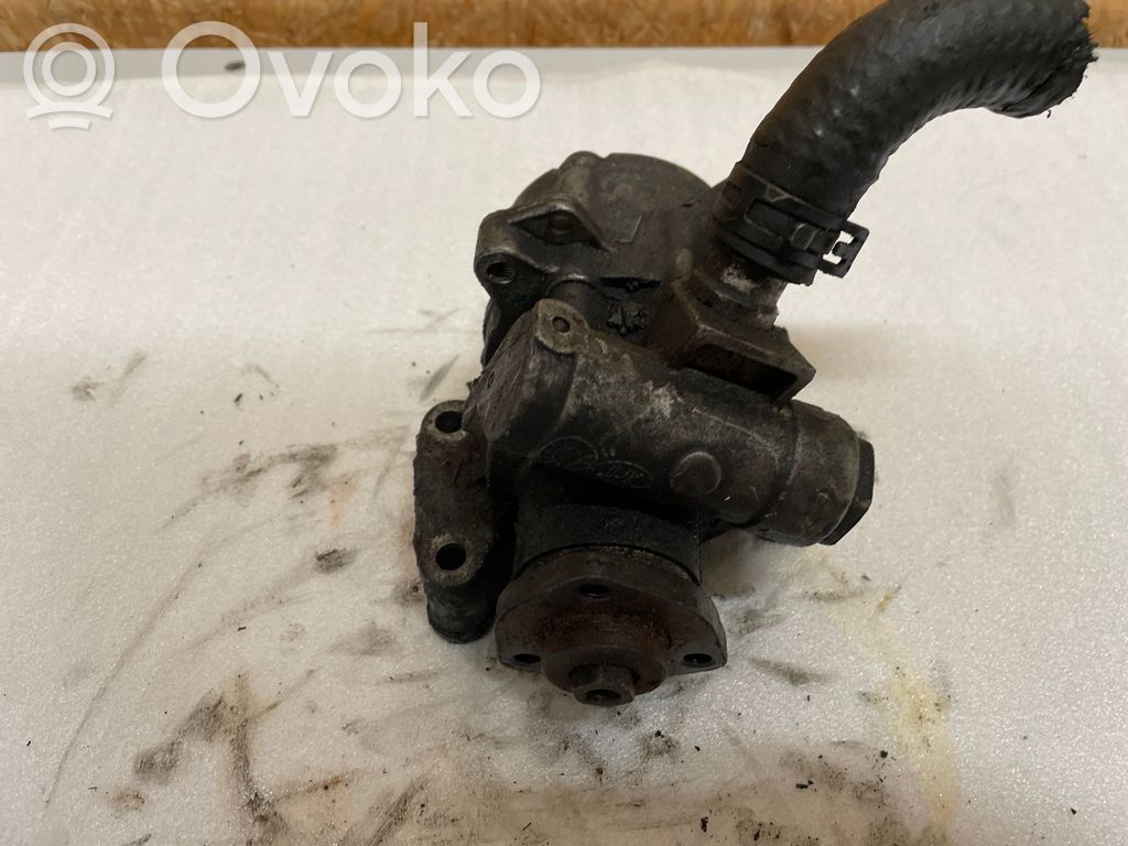 Mercedes-Benz E W210 Power steering pump 