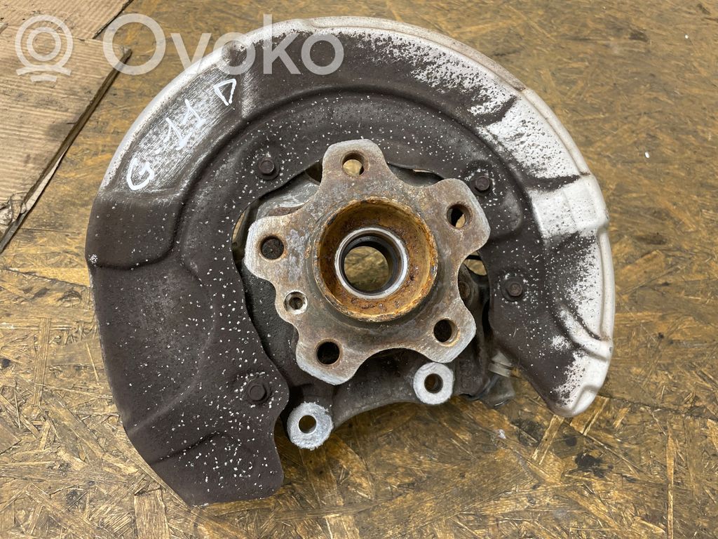 BMW 7 G11 G12 Rear wheel hub 