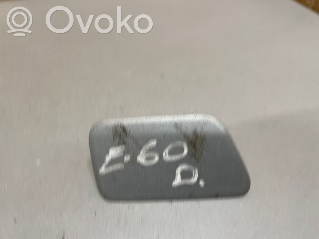 BMW 5 E60 E61 Žibintų apiplovimo purkštukų dangtelis 