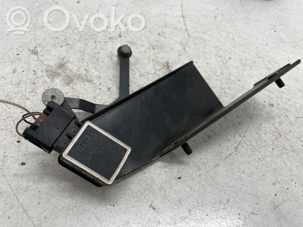 Headlight/headlamp level sensor   7171085