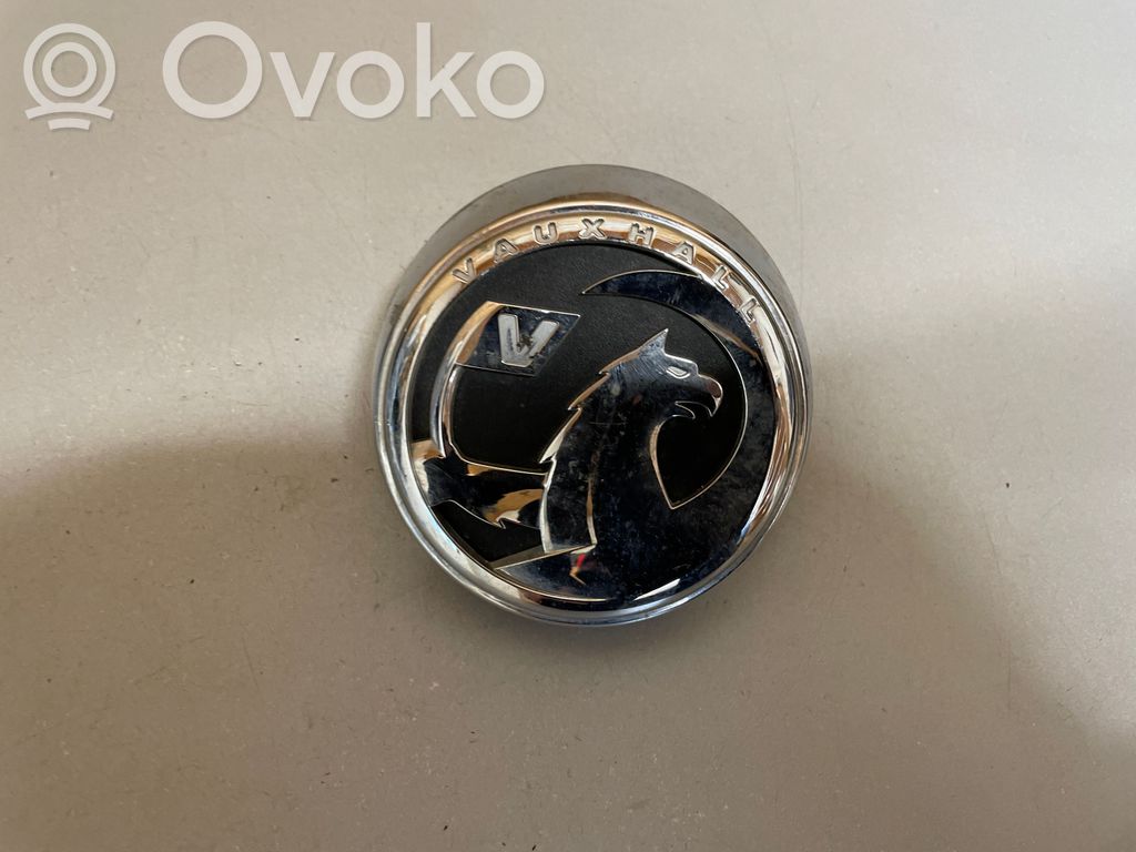 Opel Corsa E Tailgate glass/window release handle 