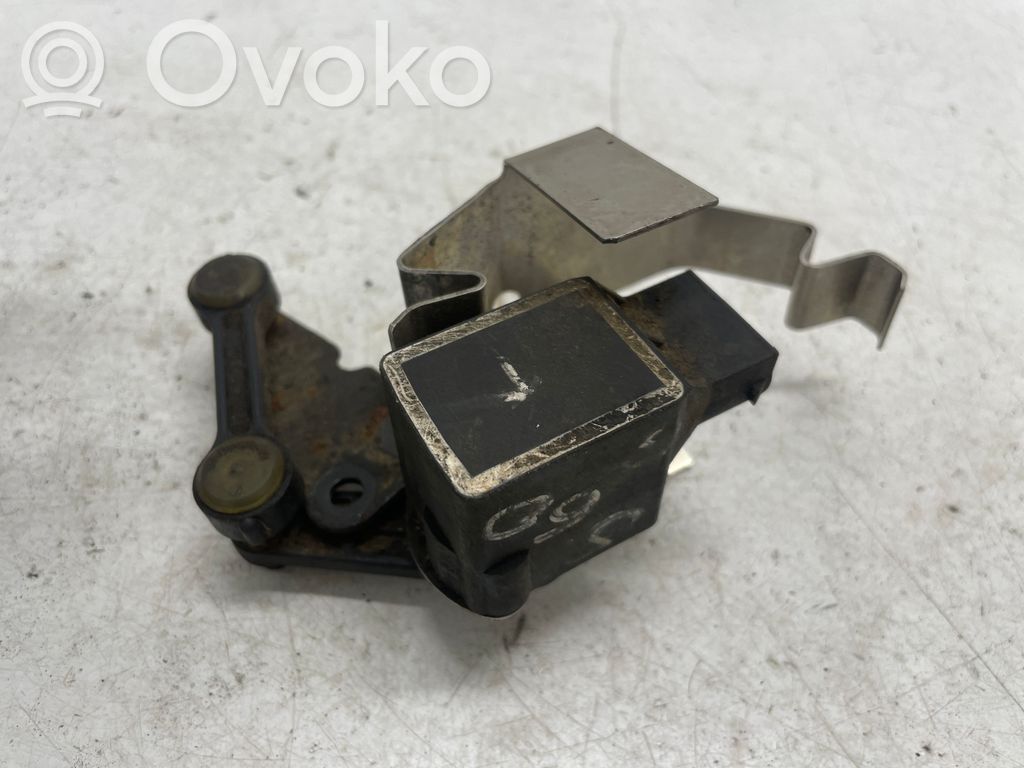 Volvo V40 Headlight/headlamp level sensor 