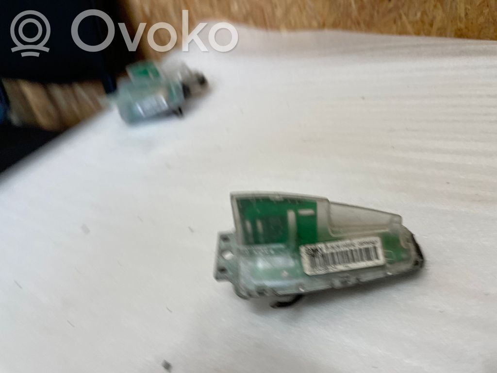 BMW 3 E90 E91 Antena (GPS antena) 