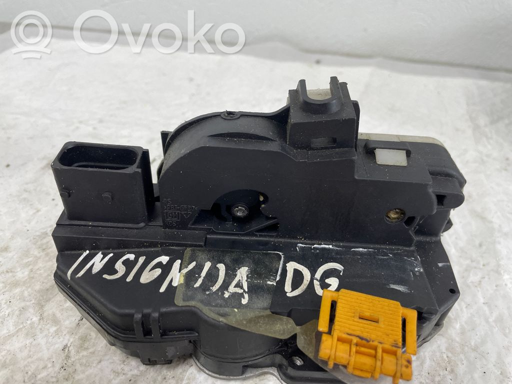 Opel Insignia A Rear door lock 