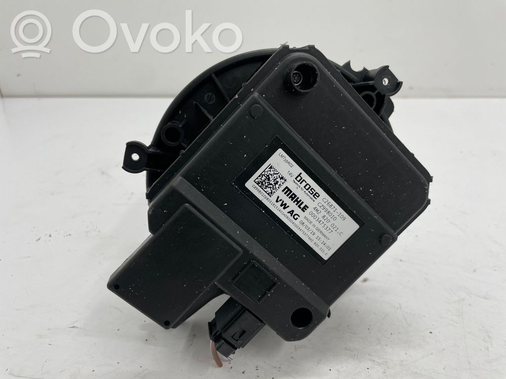 Audi A4 S4 B9 Lämmittimen puhallin 
