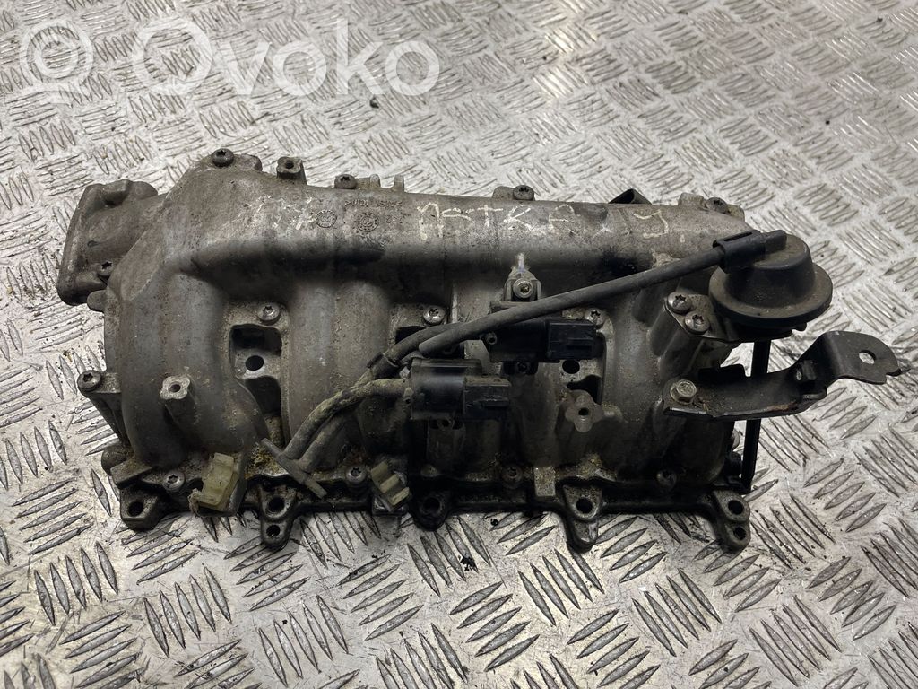 Opel Zafira B Colector de admisión 
