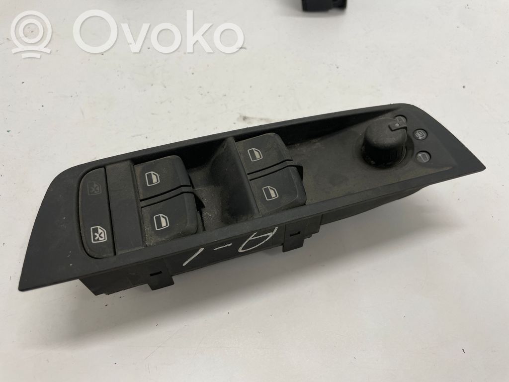 Audi A1 Electric window control switch 