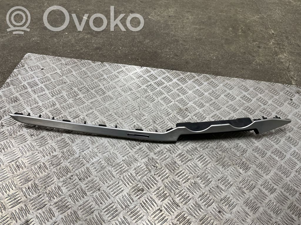 Audi Q2 - Embellecedor de la consola central 