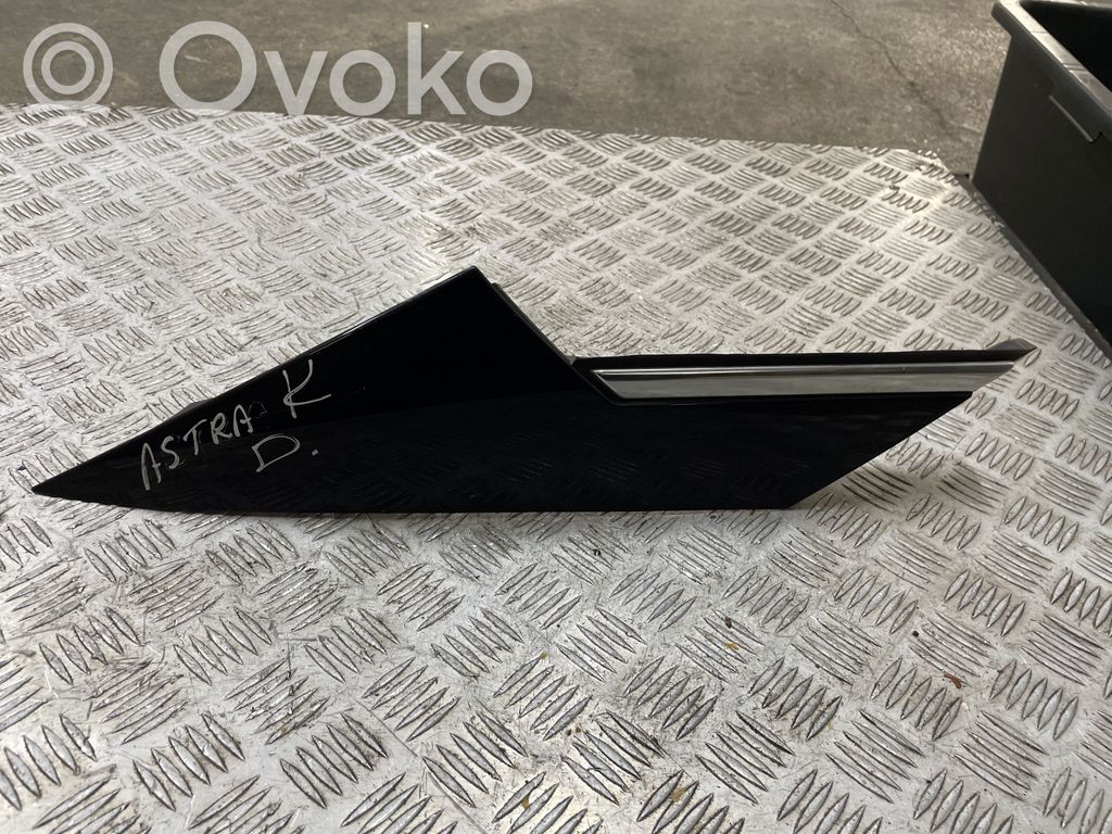 Opel Astra K Listwa tylnego błotnika 
