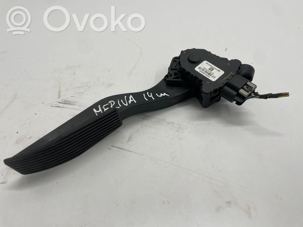 Opel Meriva B Pedał gazu / przyspieszenia 