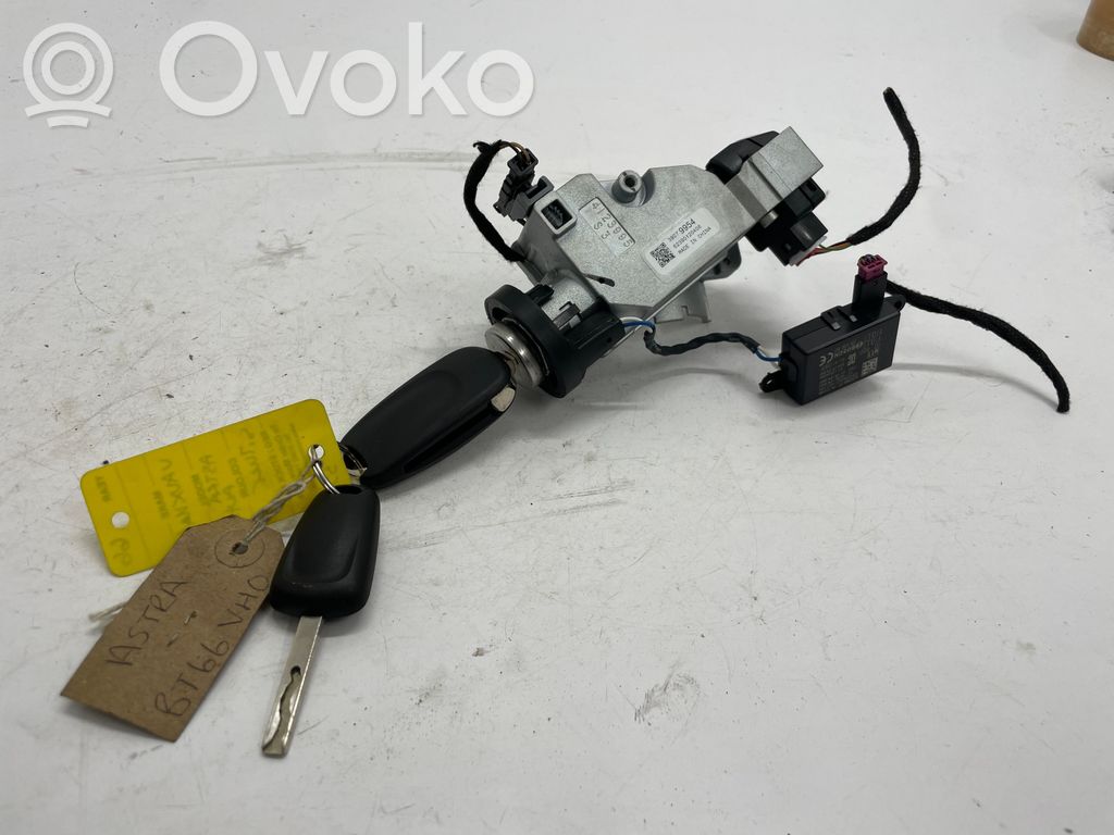 Užvedimo spynelė   39079954
