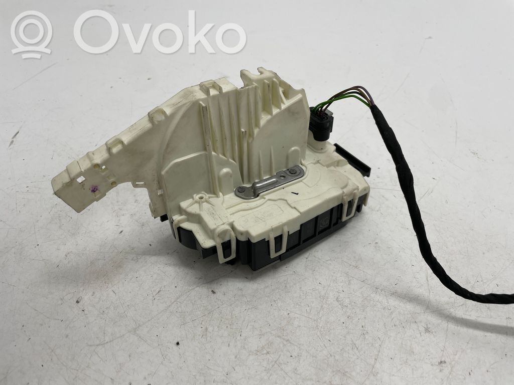 Mercedes-Benz E W212 Rear door lock 