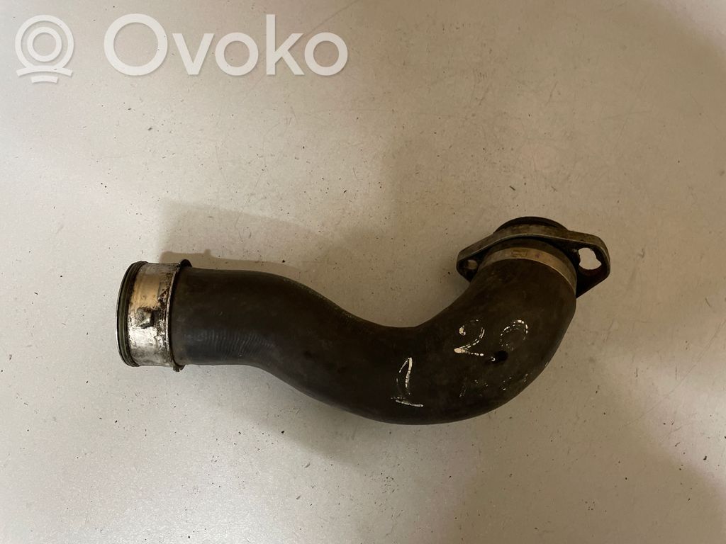 BMW 1 E82 E88 Interkūlera šļūtene (-es) / caurule (-es) 