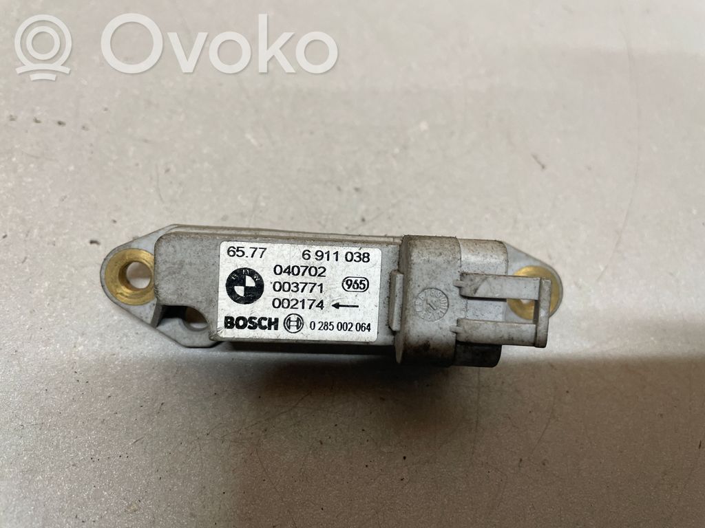 BMW X5 E53 Airbag deployment crash/impact sensor 