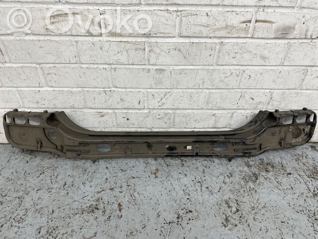 BMW 5 E60 E61 Задний держатель бампера 