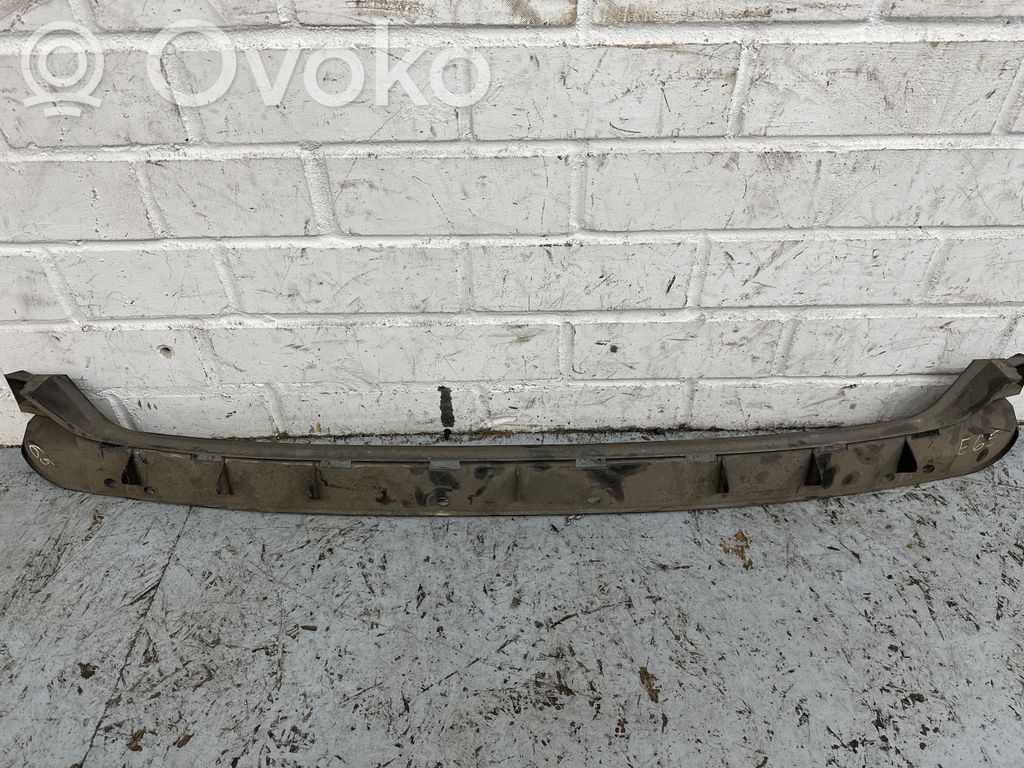 BMW 7 E65 E66 Galinis laikiklis bamperio 