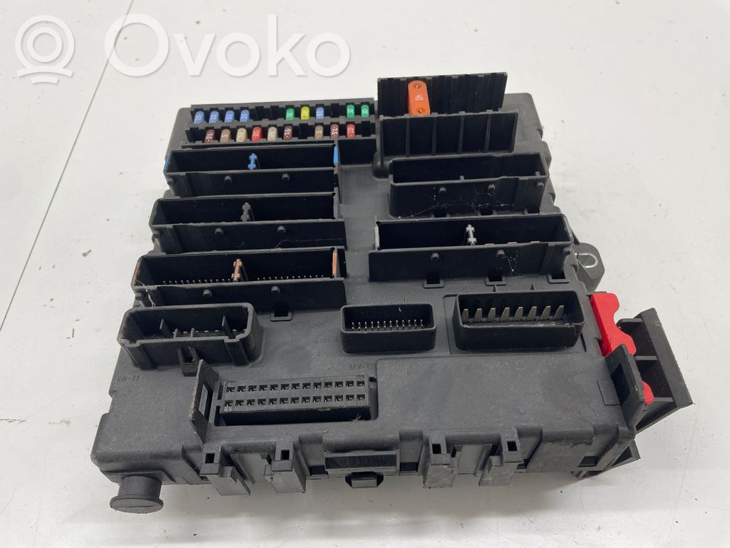 Opel Vectra C Fuse module 