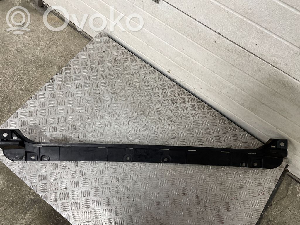 BMW 7 E65 E66 Bagažinės slenksčio apdaila 