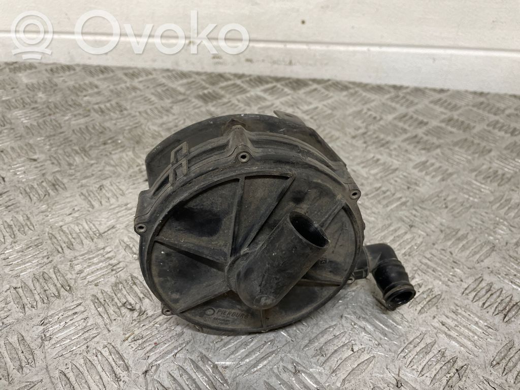 BMW 5 E39 Secondary air pump 