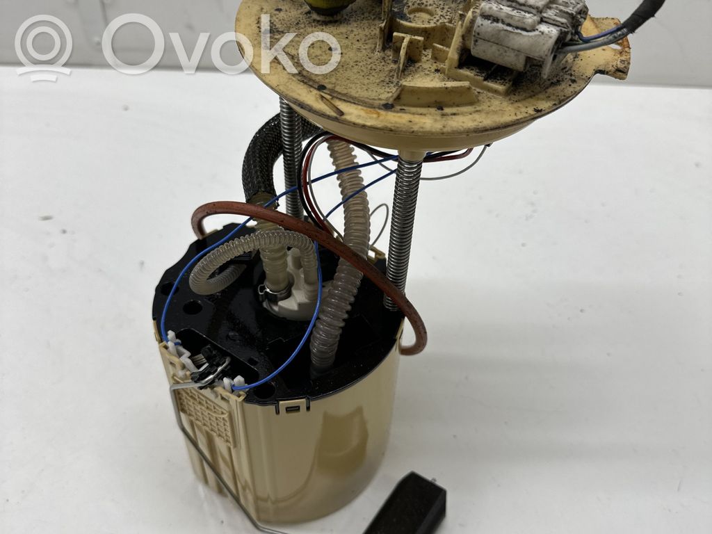 Opel Astra K Bomba interna de combustible 