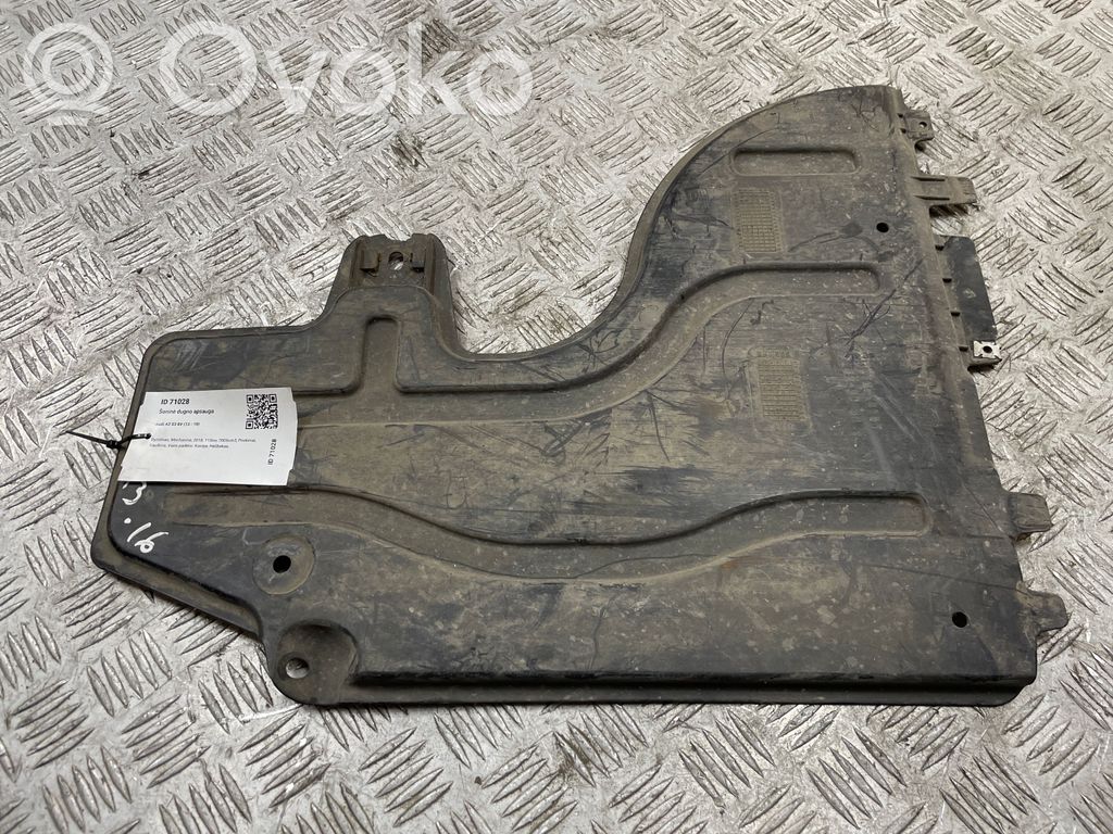 Audi A3 S3 8V Sivupohjapanssari 