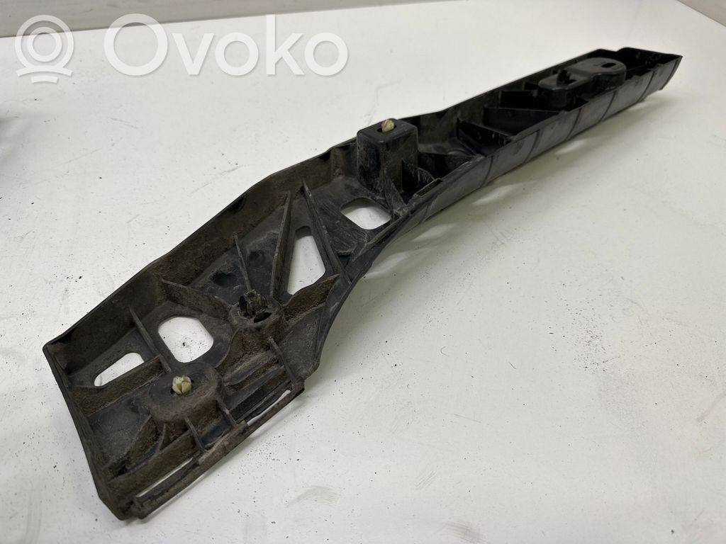 BMW 5 G30 G31 G38 Ślizg listwy progowej 