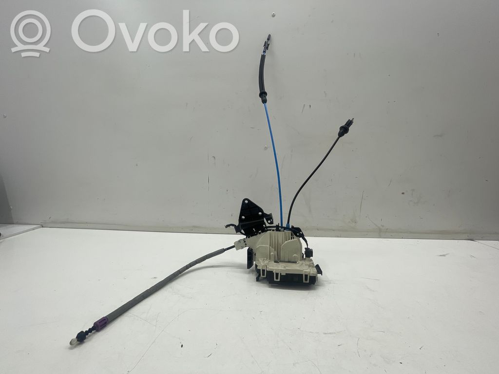 Mercedes-Benz C W204 Rear door lock 