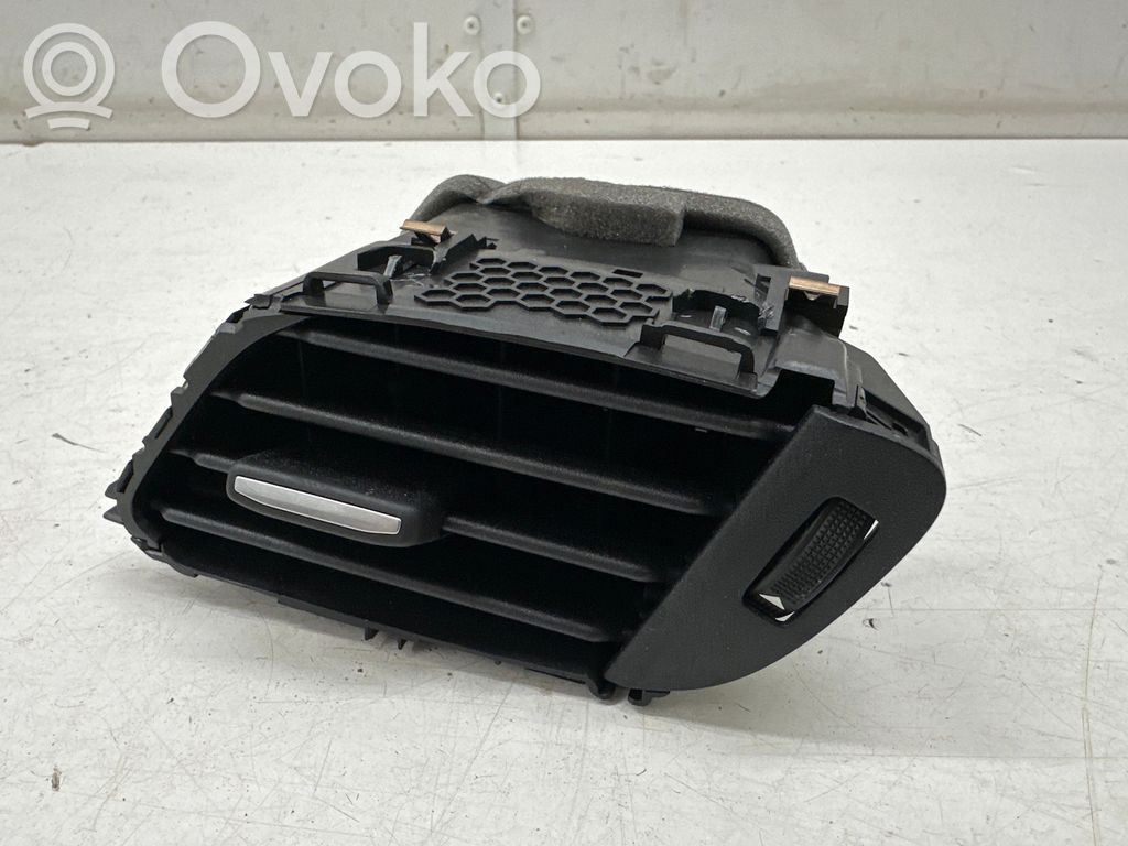 Ford Puma Boczna kratka nawiewu deski rozdzielczej 
