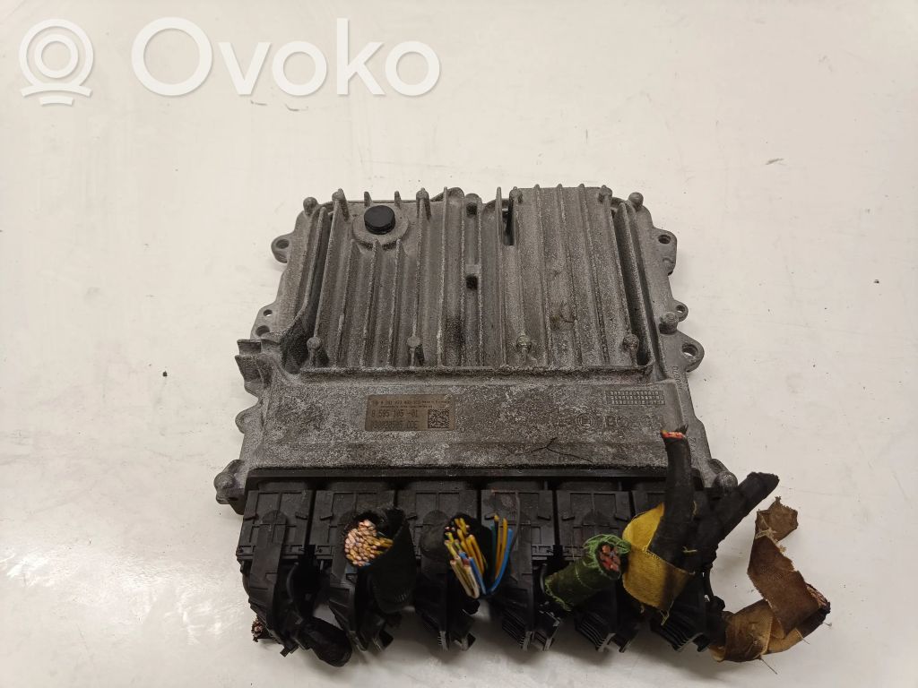 BMW 7 G11 G12 Engine control unit/module 