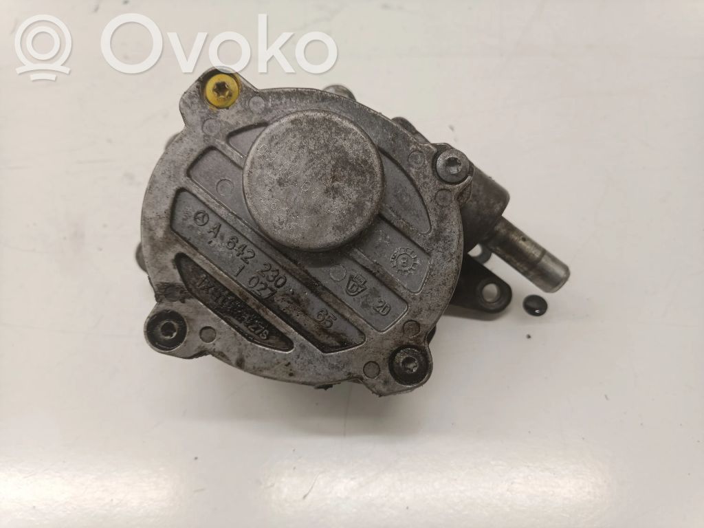 Mercedes-Benz ML W164 Vacuum pump 