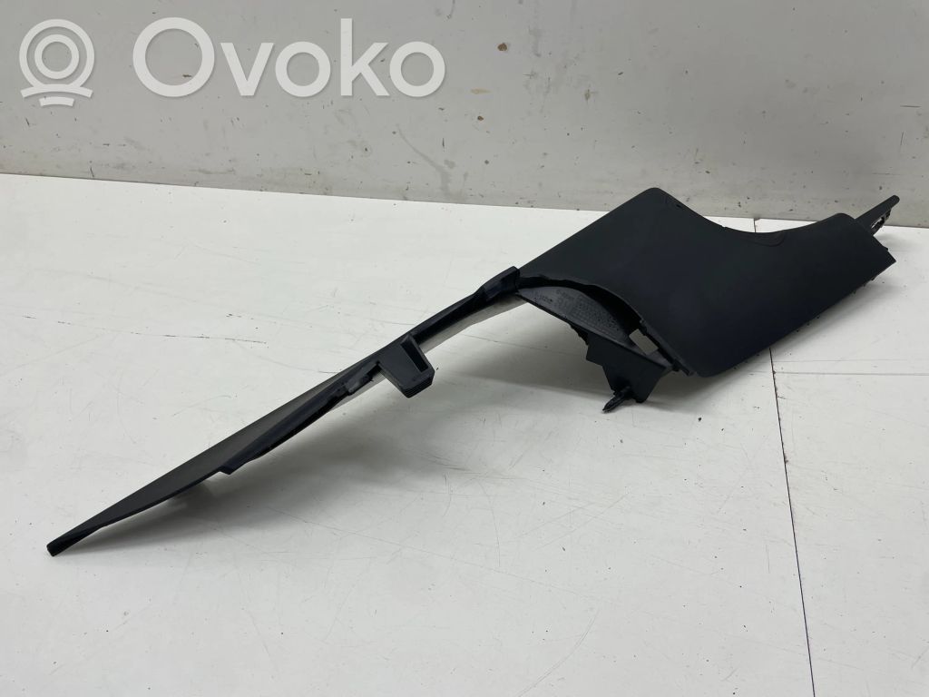 Tesla Model 3 (D) statramsčio apdaila (apatinė) 