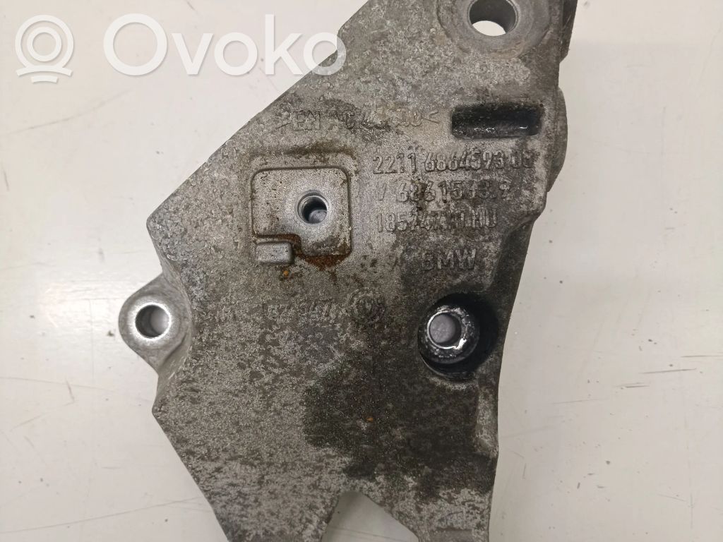 BMW 5 G30 G31 G38 Engine mounting bracket 