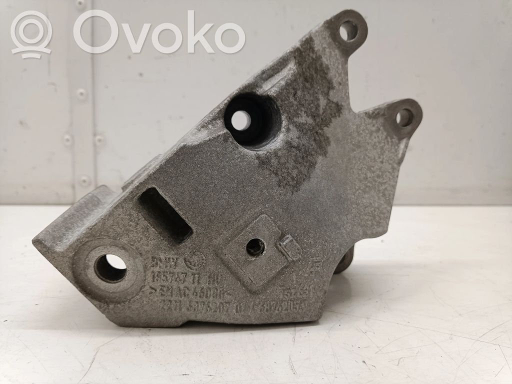 Engine mounting bracket   6876205,18574711