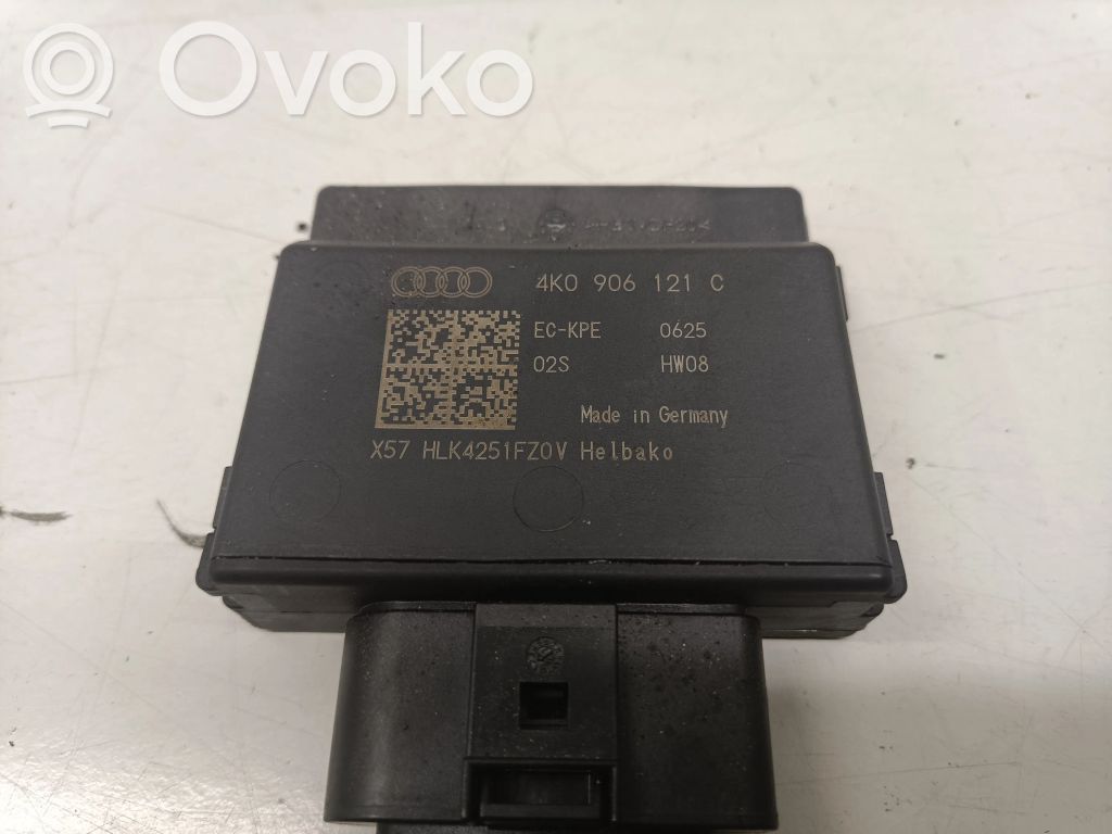 Audi A4 S4 B9 8W Fuel injection pump control unit/module 